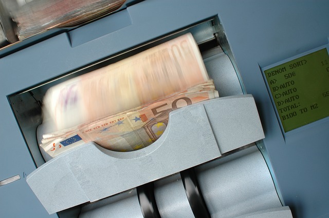 Automat do pobierania pieniędzy