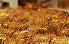 Ile kosztuje złoto? Czy i gdzie opłaca się kupować złoto?