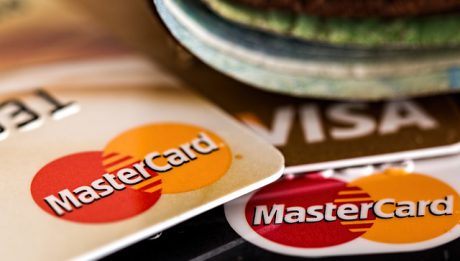 Czy warto brać kredyt gotówkowy? Co zamiast kredytu gotówkowego?