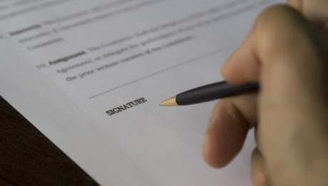 Pożyczka bez BIK: jak sprawdzić, czy firma pożyczkowa działa legalnie?